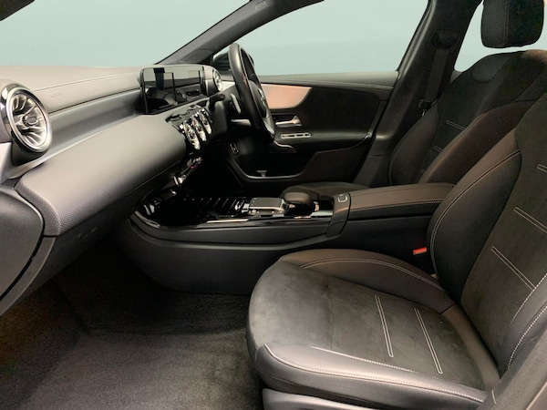 Used Mercedes-Benz A-Class 2022 for sale - 76320560: Photo 4