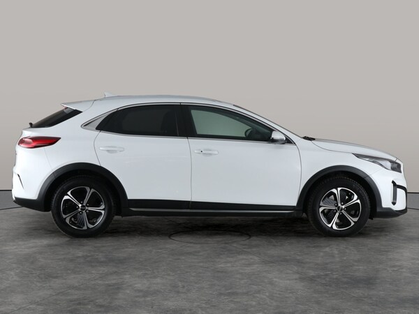 Used Kia XCeed 2023 for sale - 76244976: Photo 11