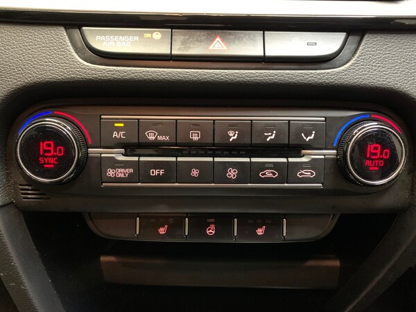 Used Kia XCeed 2023 for sale - 76244976: Photo 21