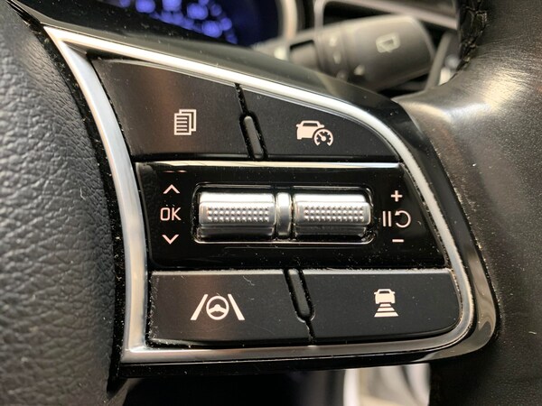 Used Kia XCeed 2023 for sale - 76244976: Photo 24