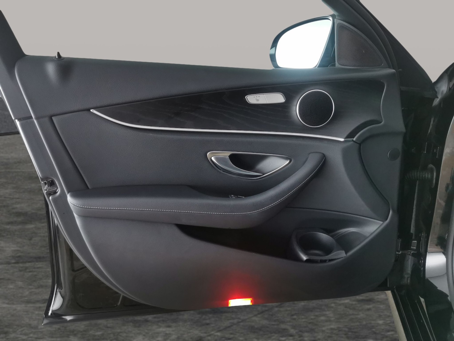 Used Mercedes-Benz E Class 2021 for sale - 77691321: Photo 32