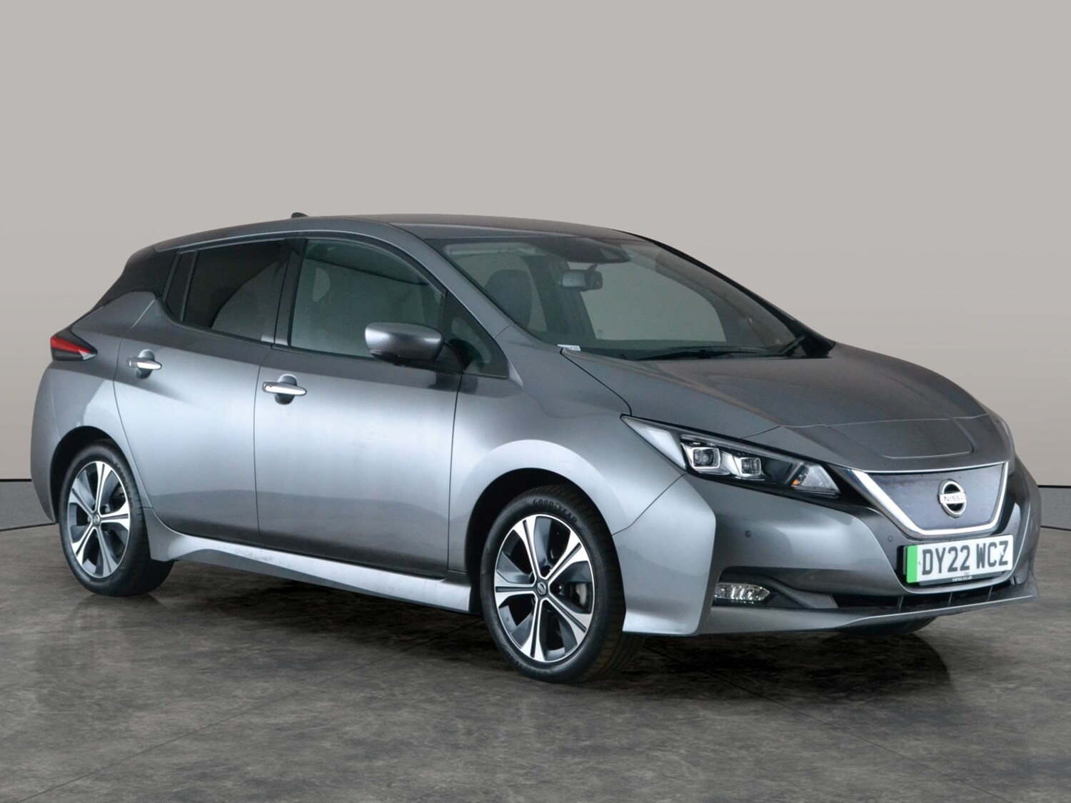 Used Nissan Leaf 2022 for sale - 77888190: Photo 9