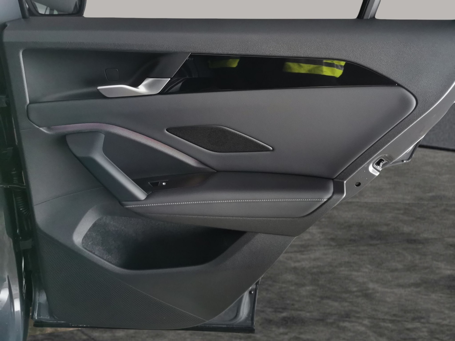 Used Volkswagen Tiguan 2025 for sale - 77447905: Photo 32