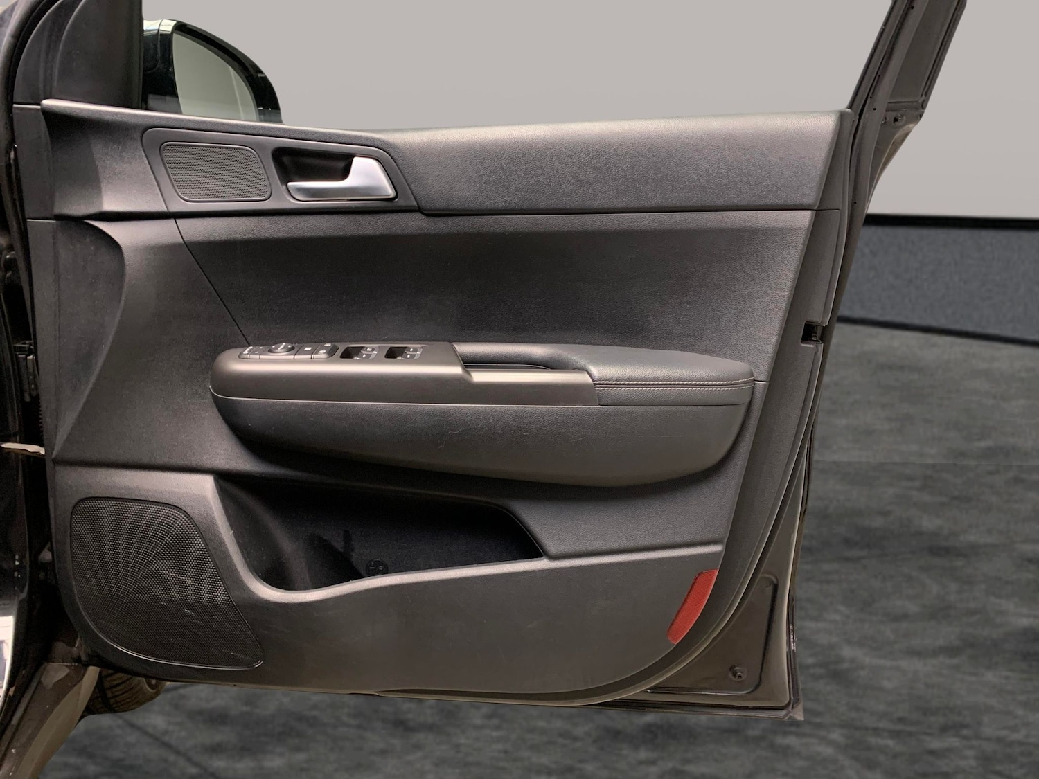 Used Kia Sportage 2017 for sale - 76531938: Photo 32