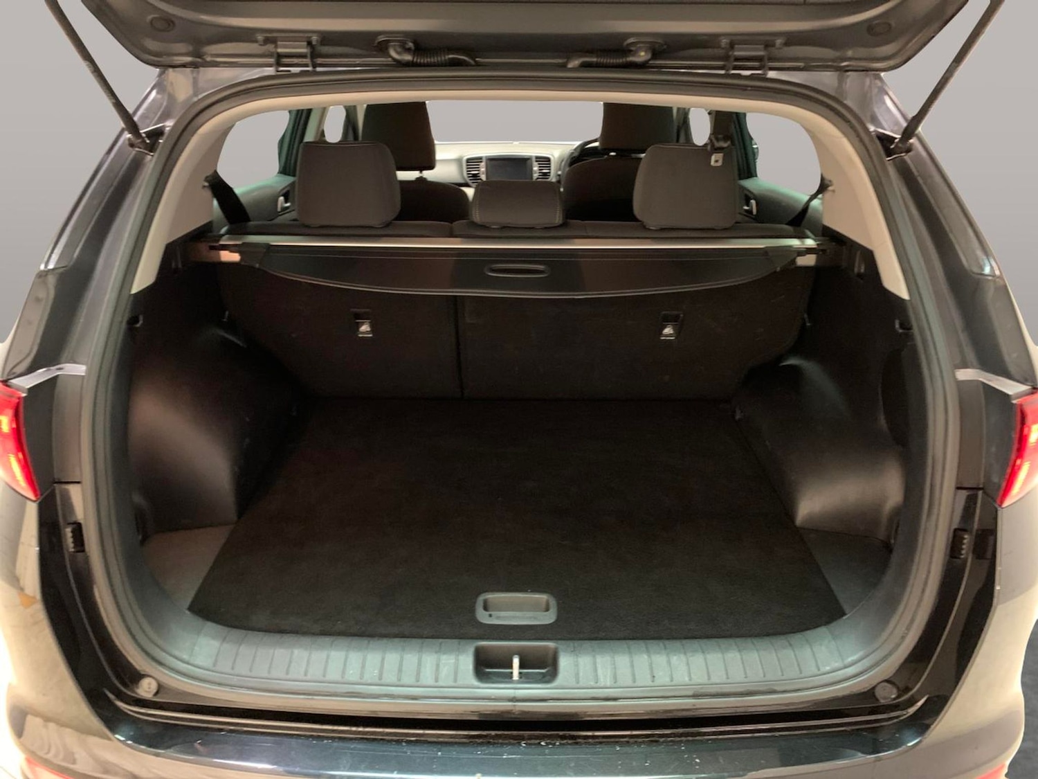 Used Kia Sportage 2017 for sale - 76531938: Photo 35