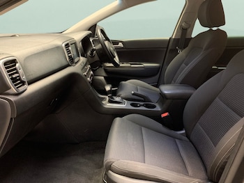 Used Kia Sportage 2017 for sale - 76531938: Photo