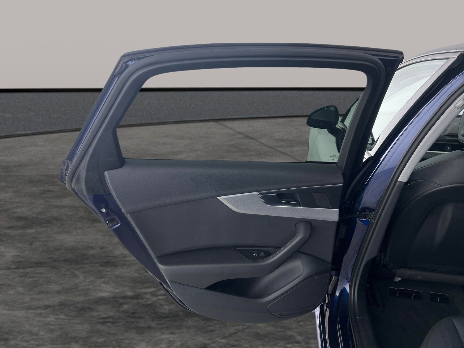 Used Audi A4 2022 for sale - 78132498: Photo 23