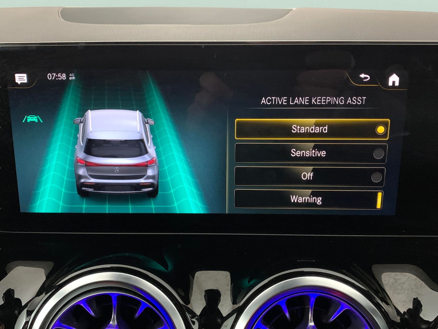 Used Mercedes-Benz EQA 2023 for sale - 77055016: Photo 24