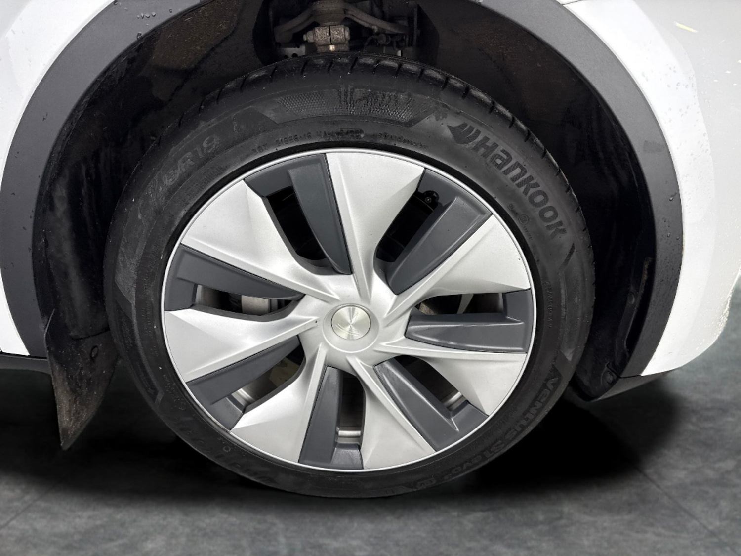 Used Tesla Model Y 2023 for sale - 77543070: Photo 23