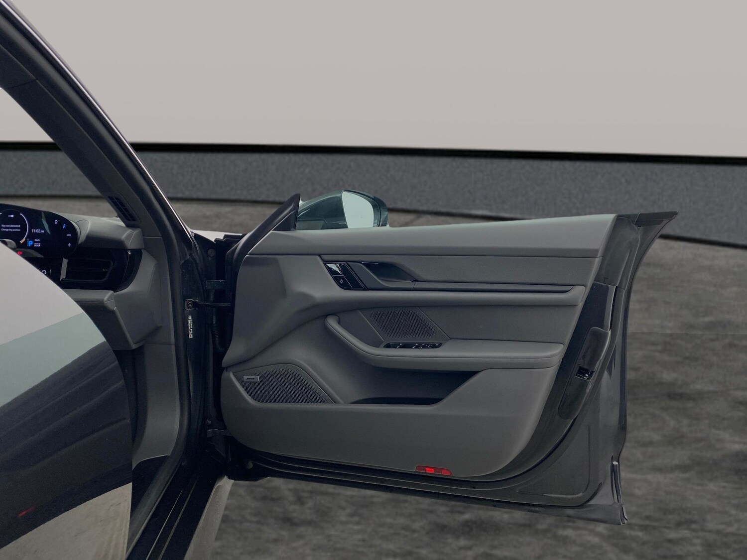 Used Porsche Taycan 2020 for sale - 77493096: Photo 29