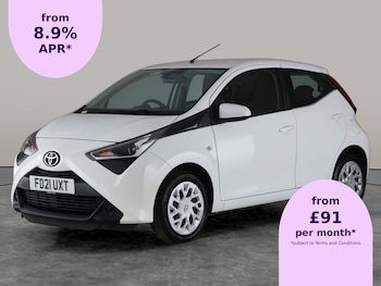 1.0 VVT-i x-play Hatchback 5dr Petrol Manual Euro 6 (s/s) (71 ps) - AIR CON