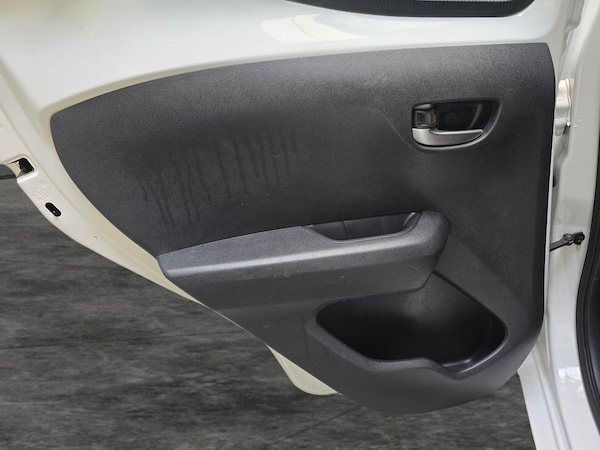 Used Toyota AYGO 2021 for sale - 76249688: Photo 33