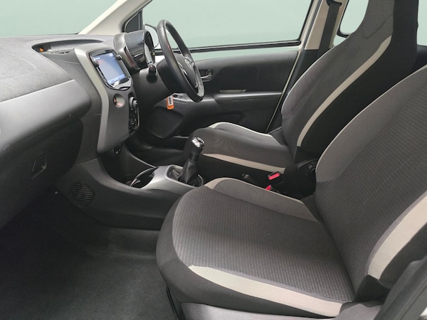 Used Toyota AYGO 2021 for sale - 76249688: Photo 5