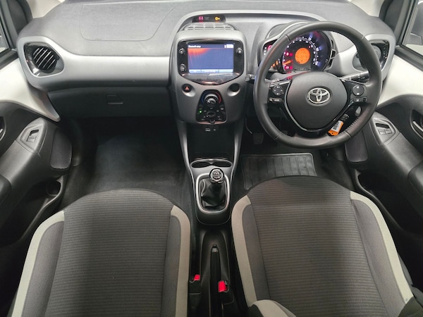 Used Toyota AYGO 2021 for sale - 76249688: Photo 9