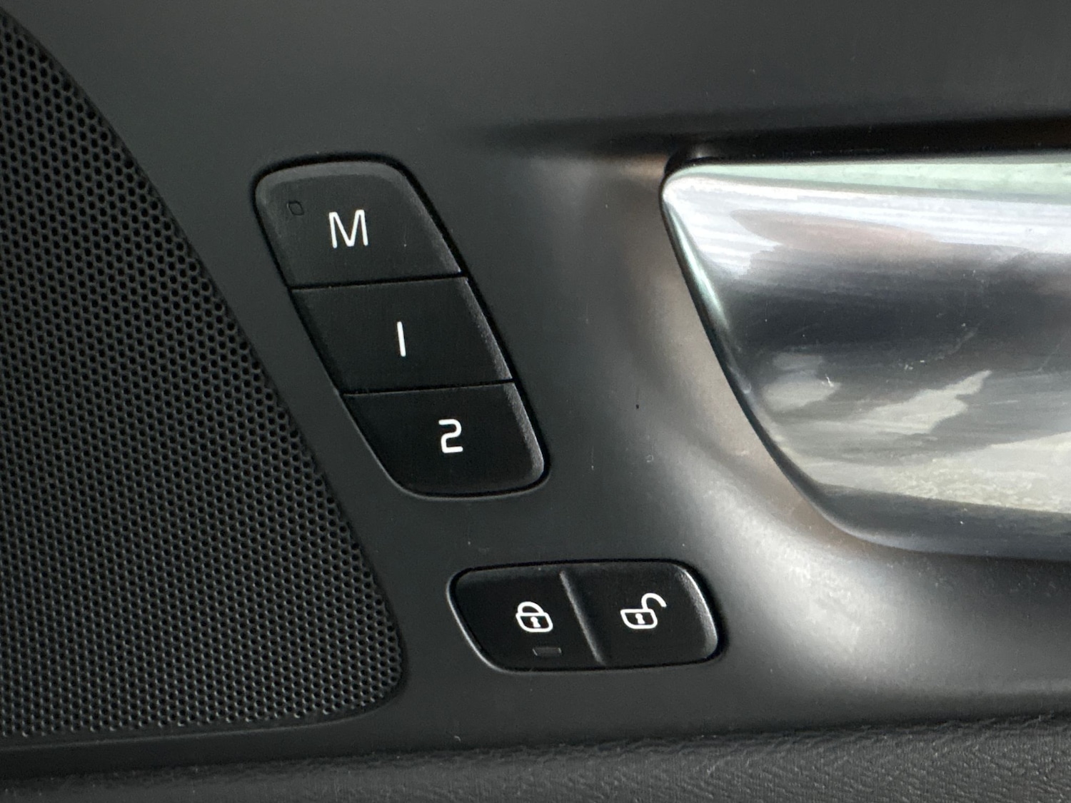 Used Volvo V60 2022 for sale - 77180485: Photo 30