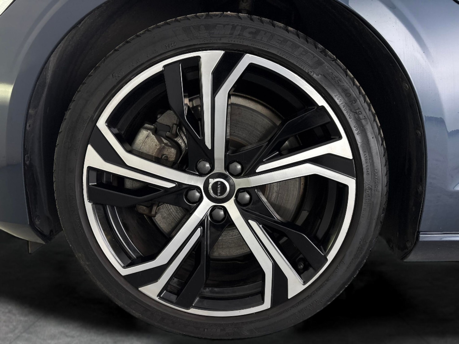 Used Volvo V60 2022 for sale - 77180485: Photo 31