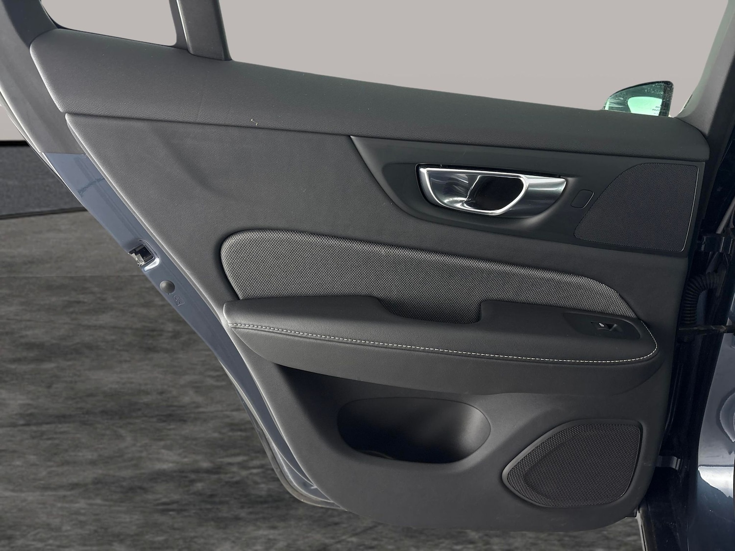 Used Volvo V60 2022 for sale - 77180485: Photo 37