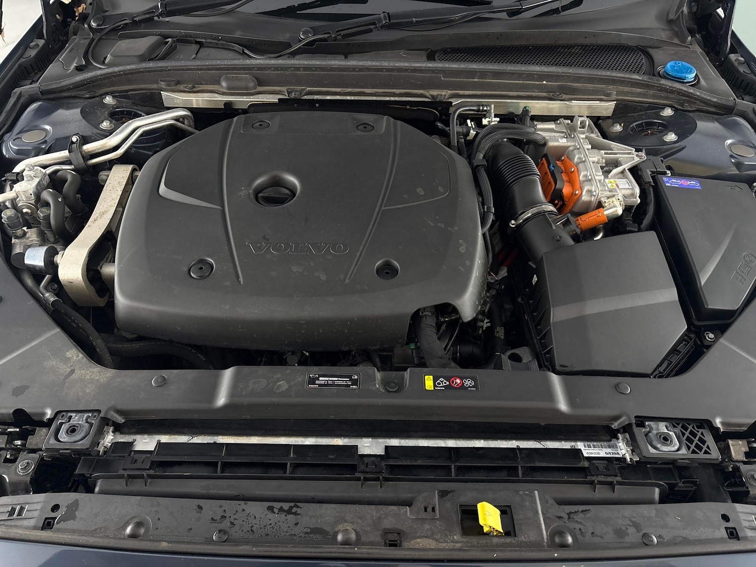 Used Volvo V60 2022 for sale - 77180485: Photo 42