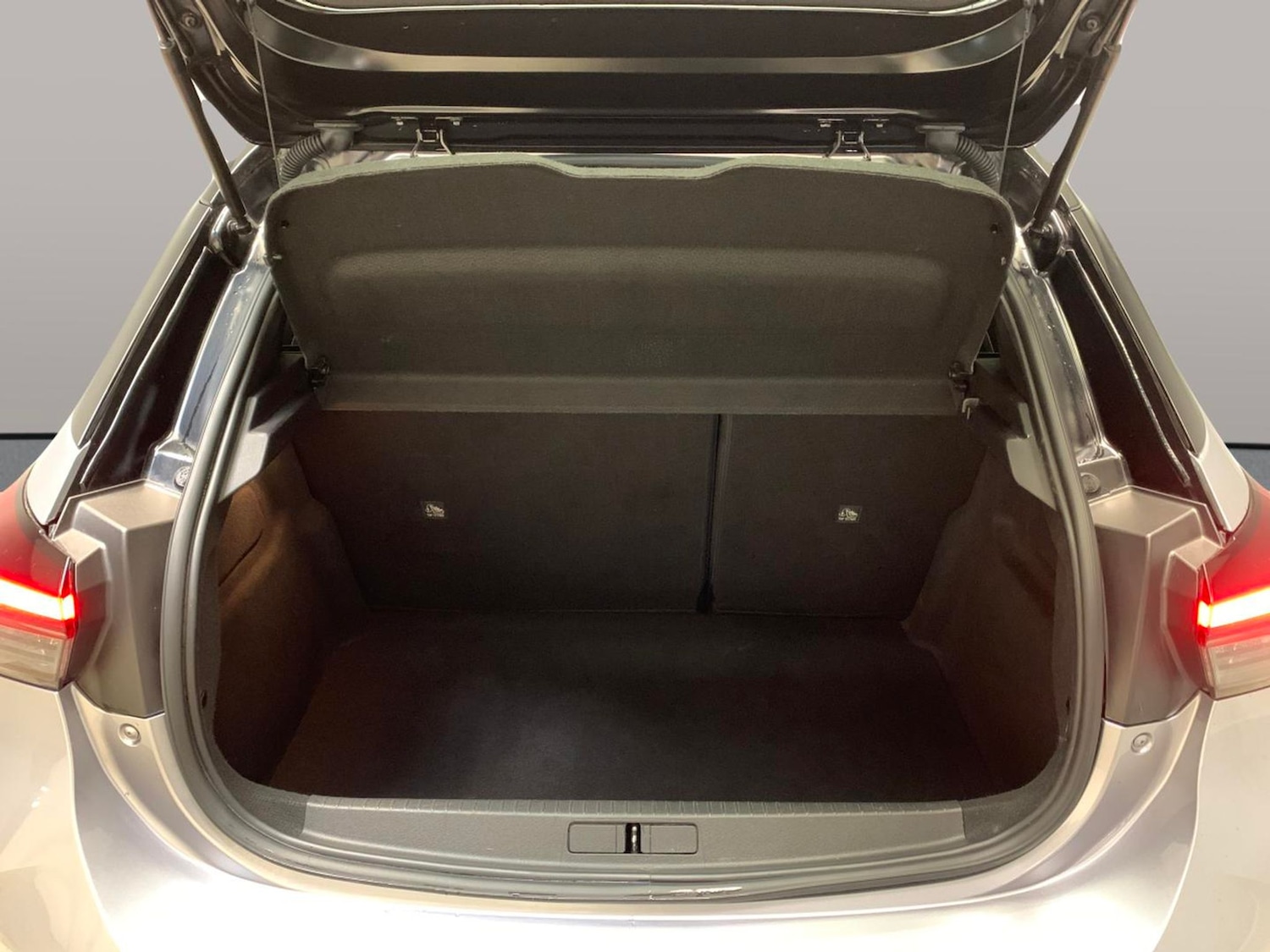 Used Vauxhall Corsa 2021 for sale - 76648564: Photo 31