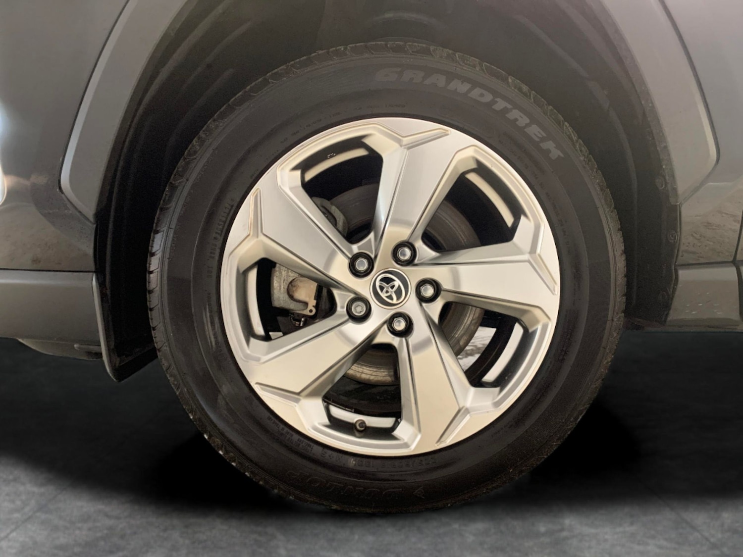 Used Toyota RAV4 2021 for sale - 76948833: Photo 23