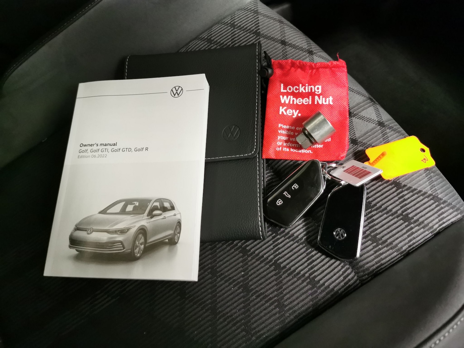 Used Volkswagen Golf 2022 for sale - 76612318: Photo 28