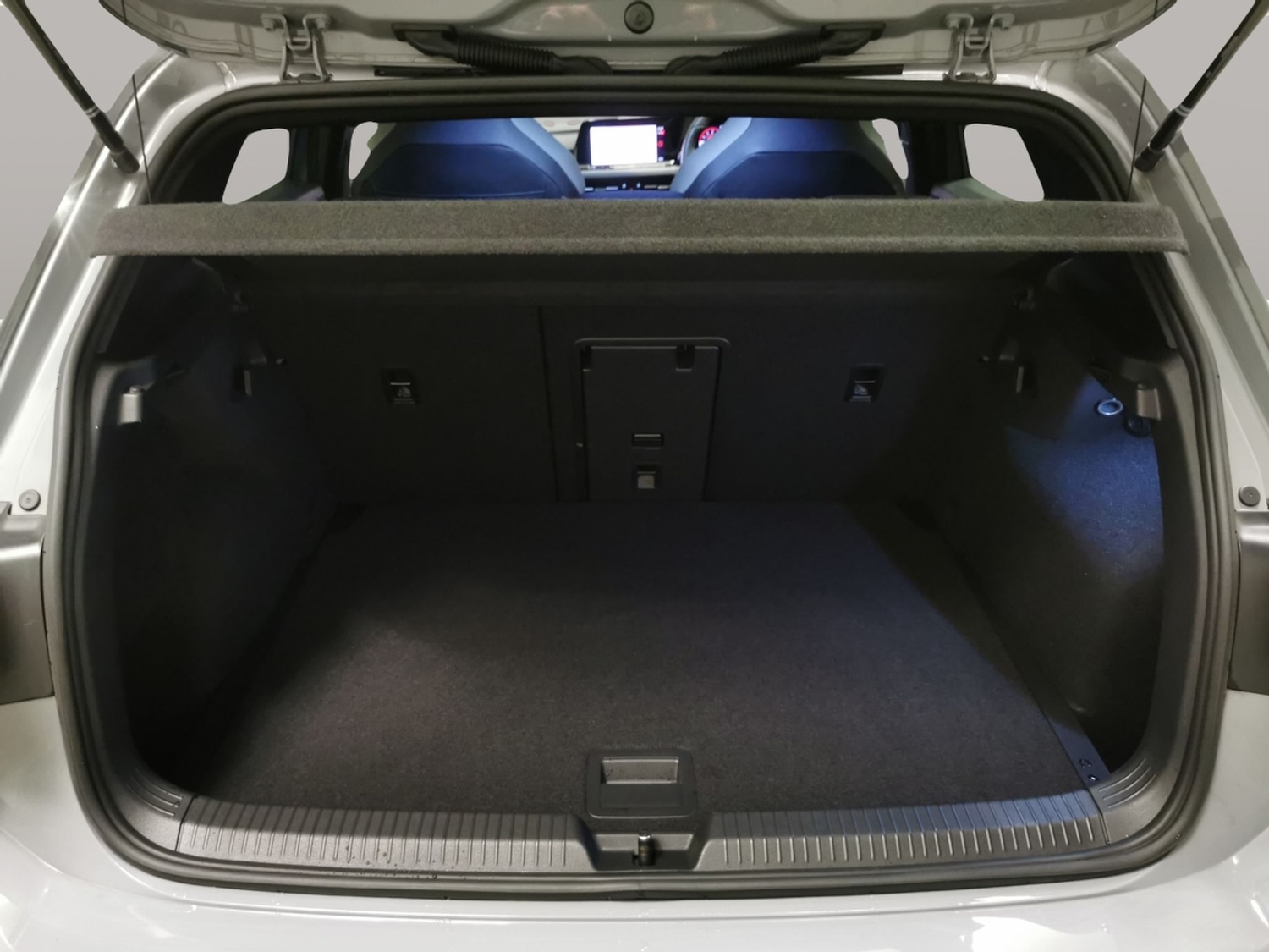 Used Volkswagen Golf 2022 for sale - 76612318: Photo 30