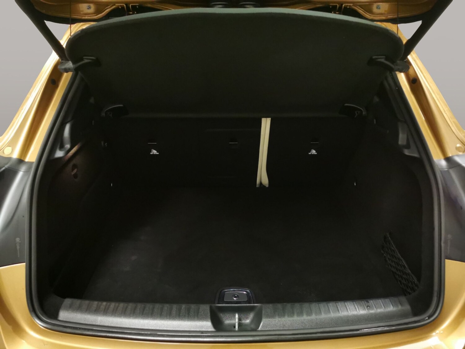 Used Mercedes-Benz GLA 2017 for sale - 77711135: Photo 32