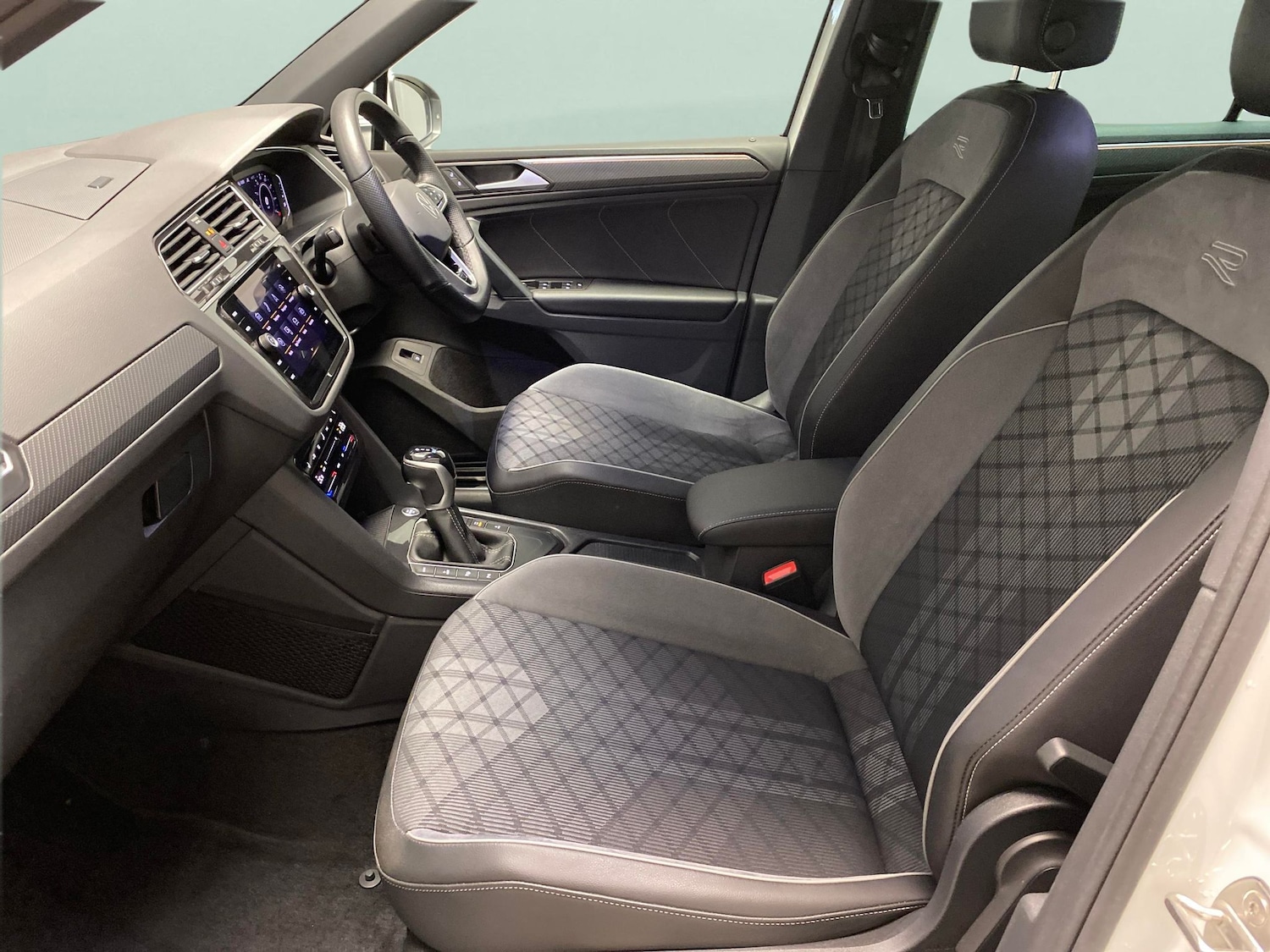 Used Volkswagen Tiguan 2023 for sale - 78037060: Photo 4