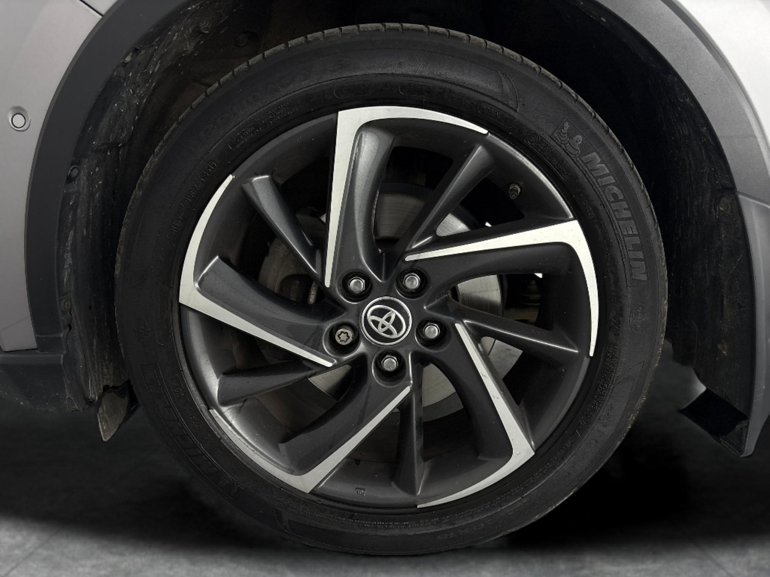 Used Toyota C-HR 2020 for sale - 76178290: Photo 31