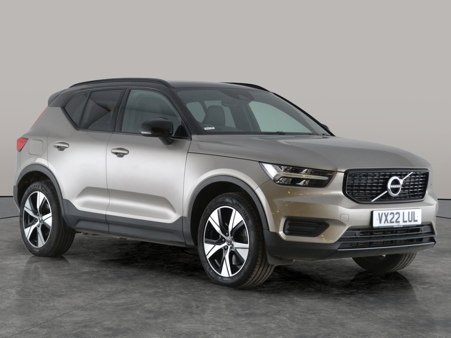 Used Volvo XC40 2022 for sale - 77296453: Photo 12