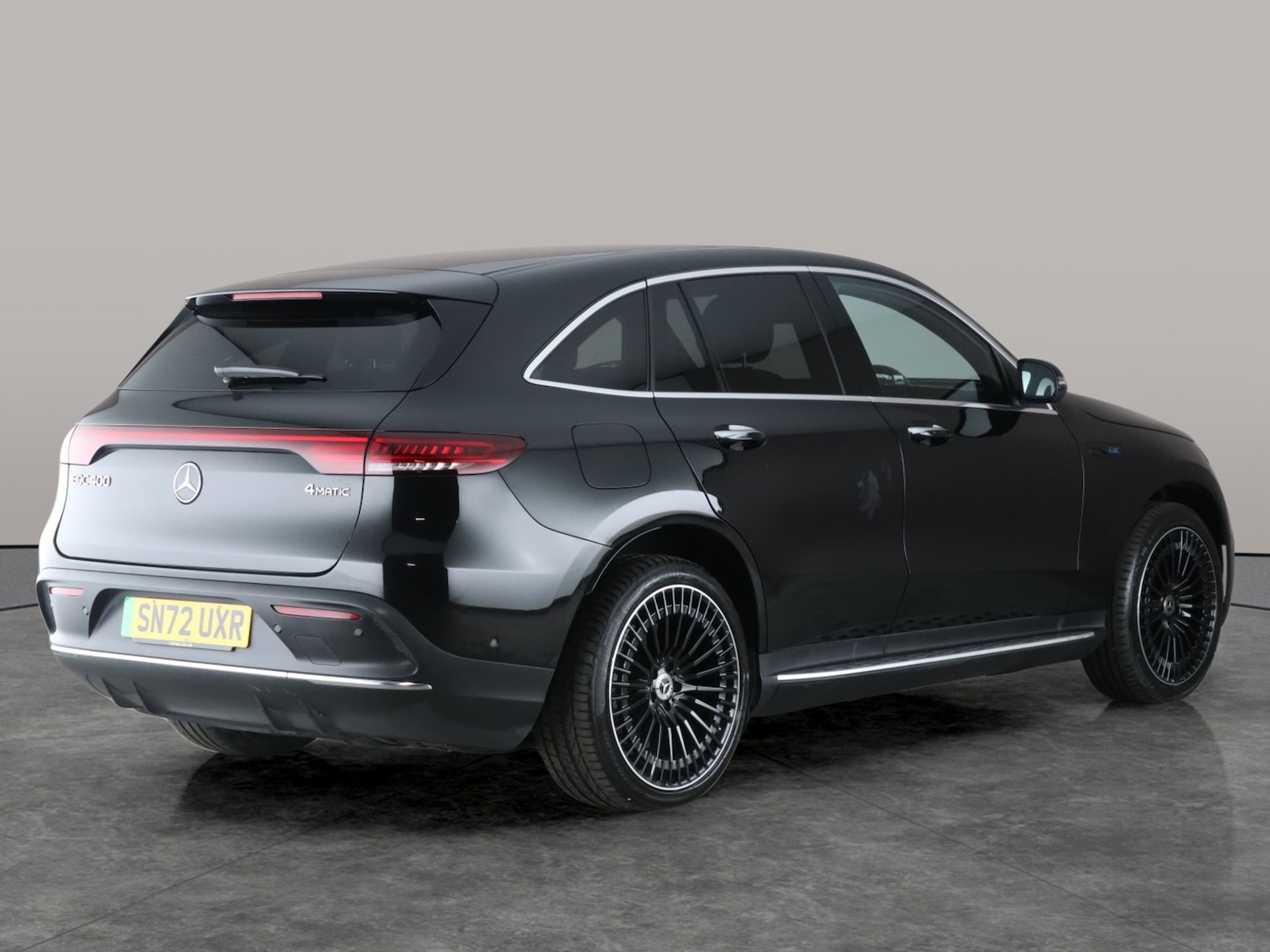 Used Mercedes-Benz EQC for sale - 76464245: Photo 16