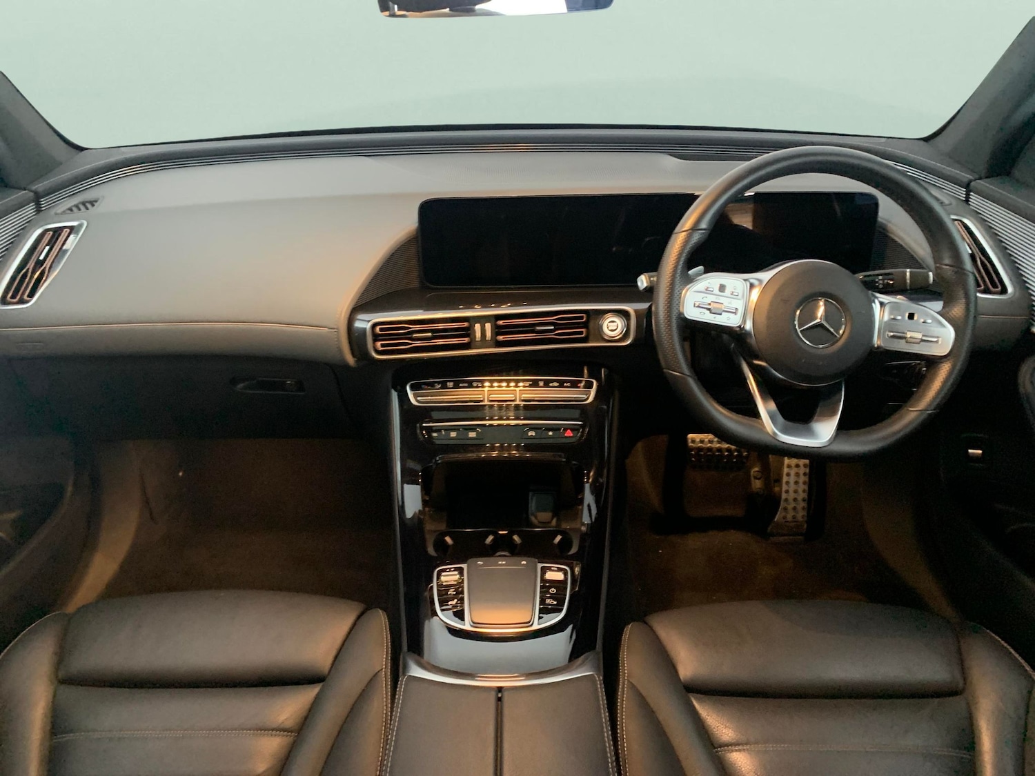 Used Mercedes-Benz EQC for sale - 76464245: Photo 4