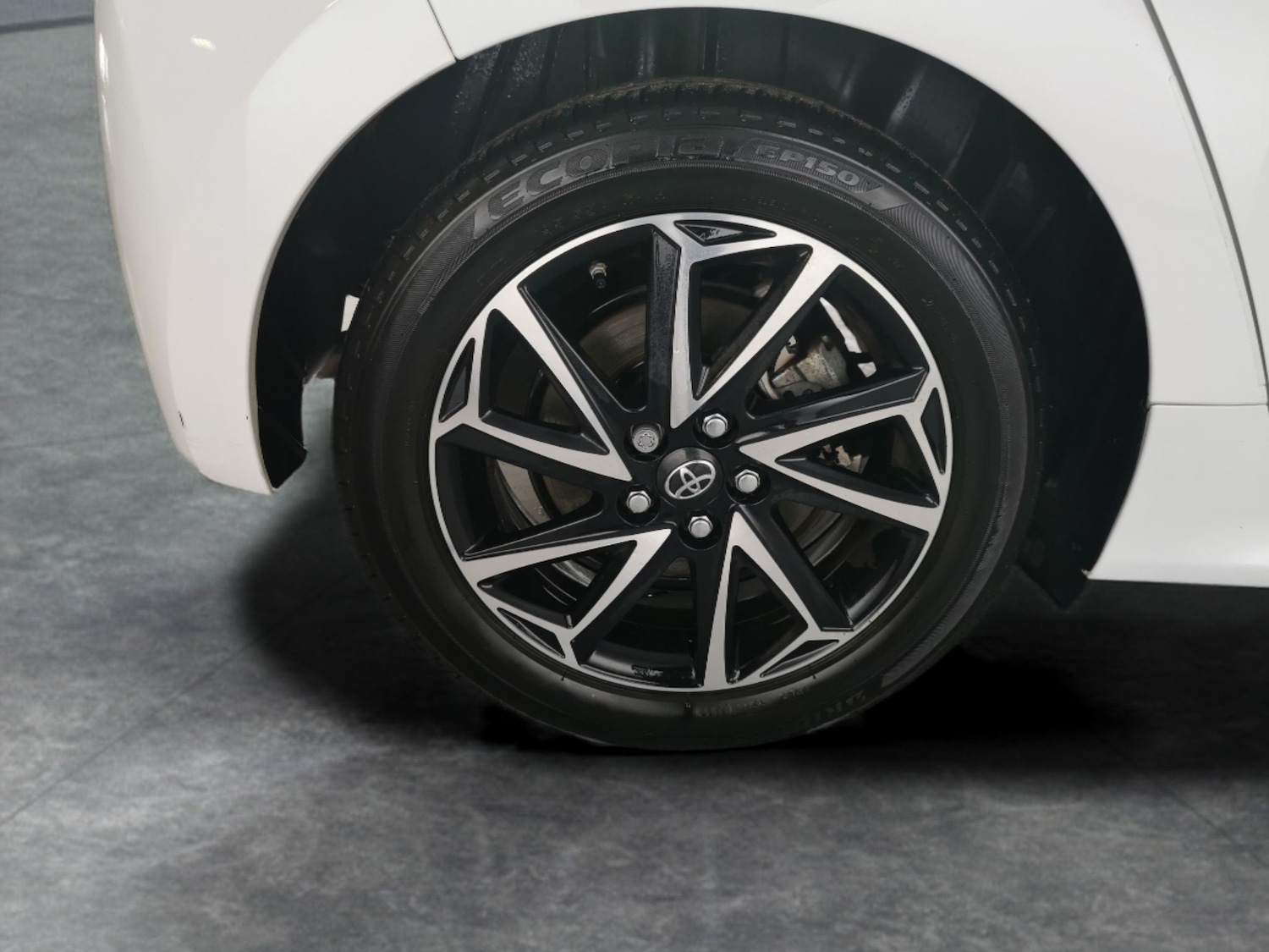 Used Toyota Yaris 2022 for sale - 77460925: Photo 24