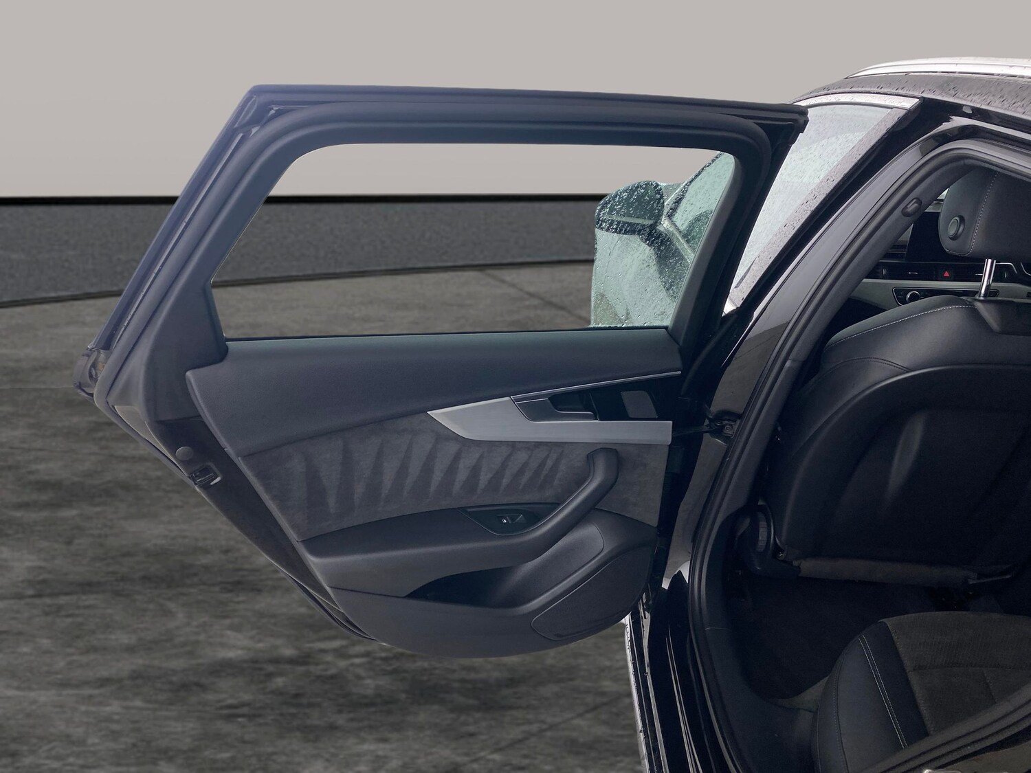 Used Audi A4 Avant for sale - 77629775: Photo 27