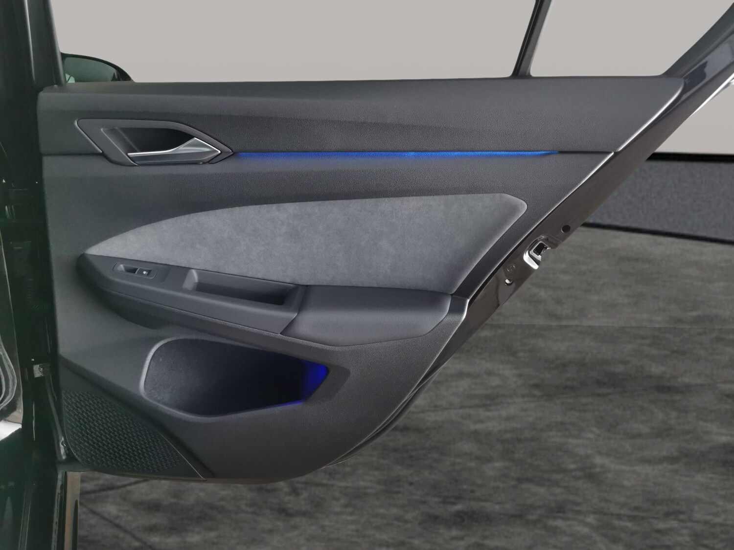 Used Volkswagen Golf 2024 for sale - 77577972: Photo 32