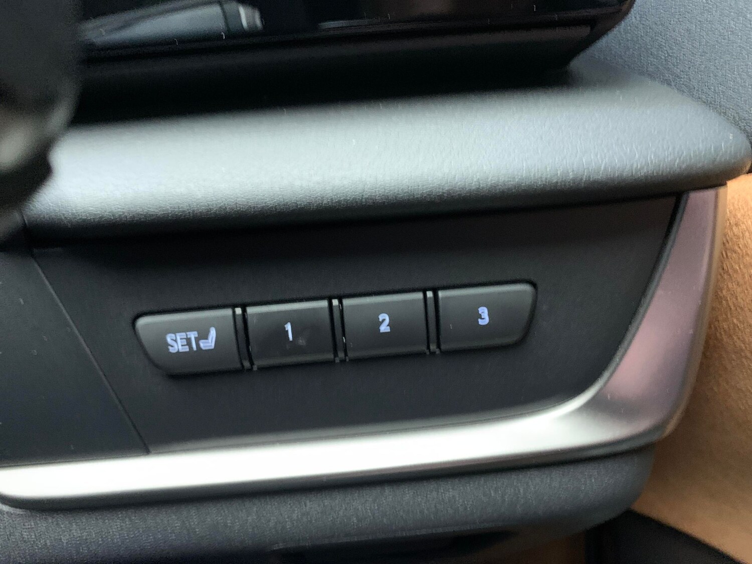 Used Lexus RZ 2024 for sale - 77711083: Photo 17