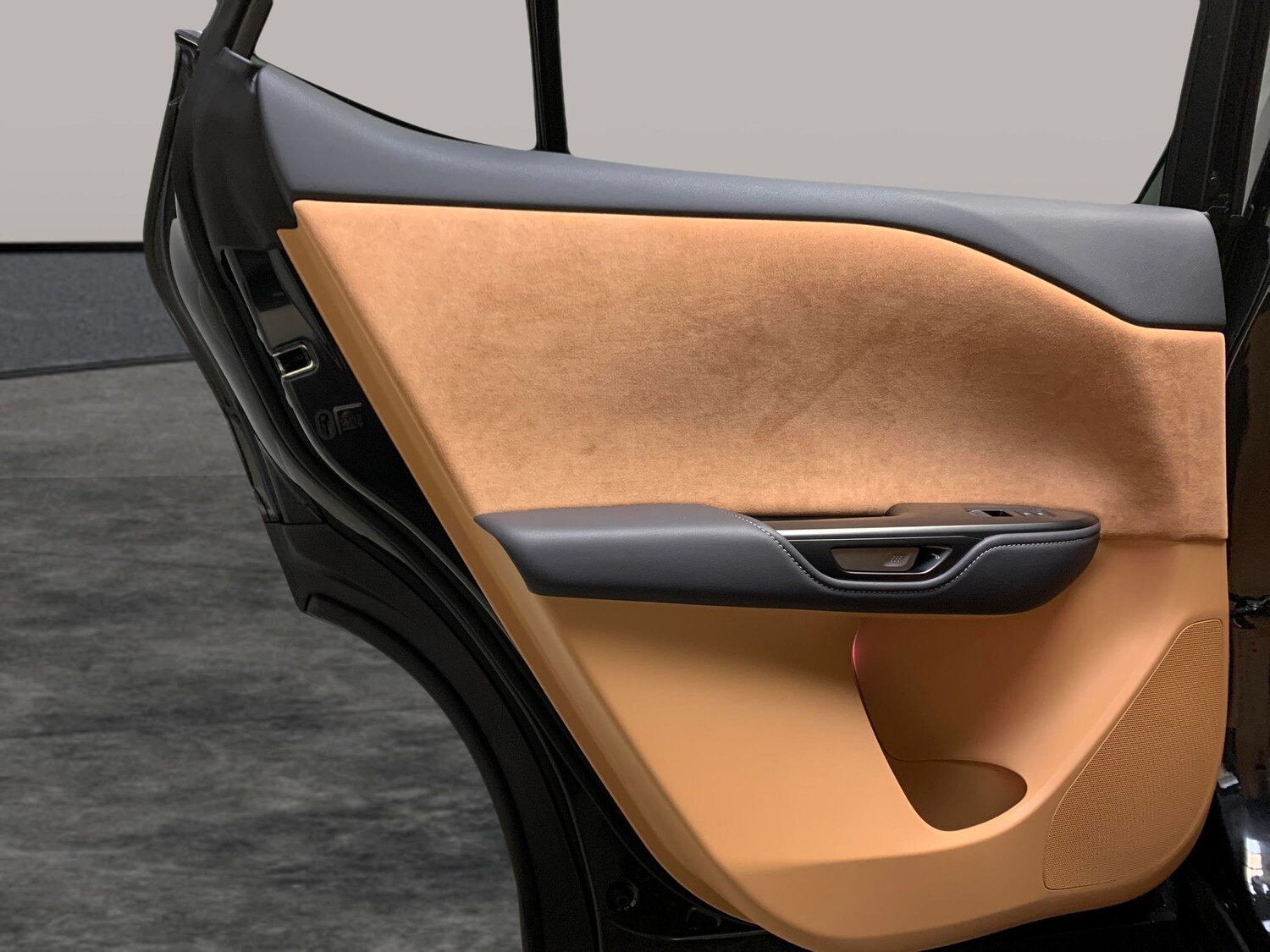 Used Lexus RZ 2024 for sale - 77711083: Photo 34