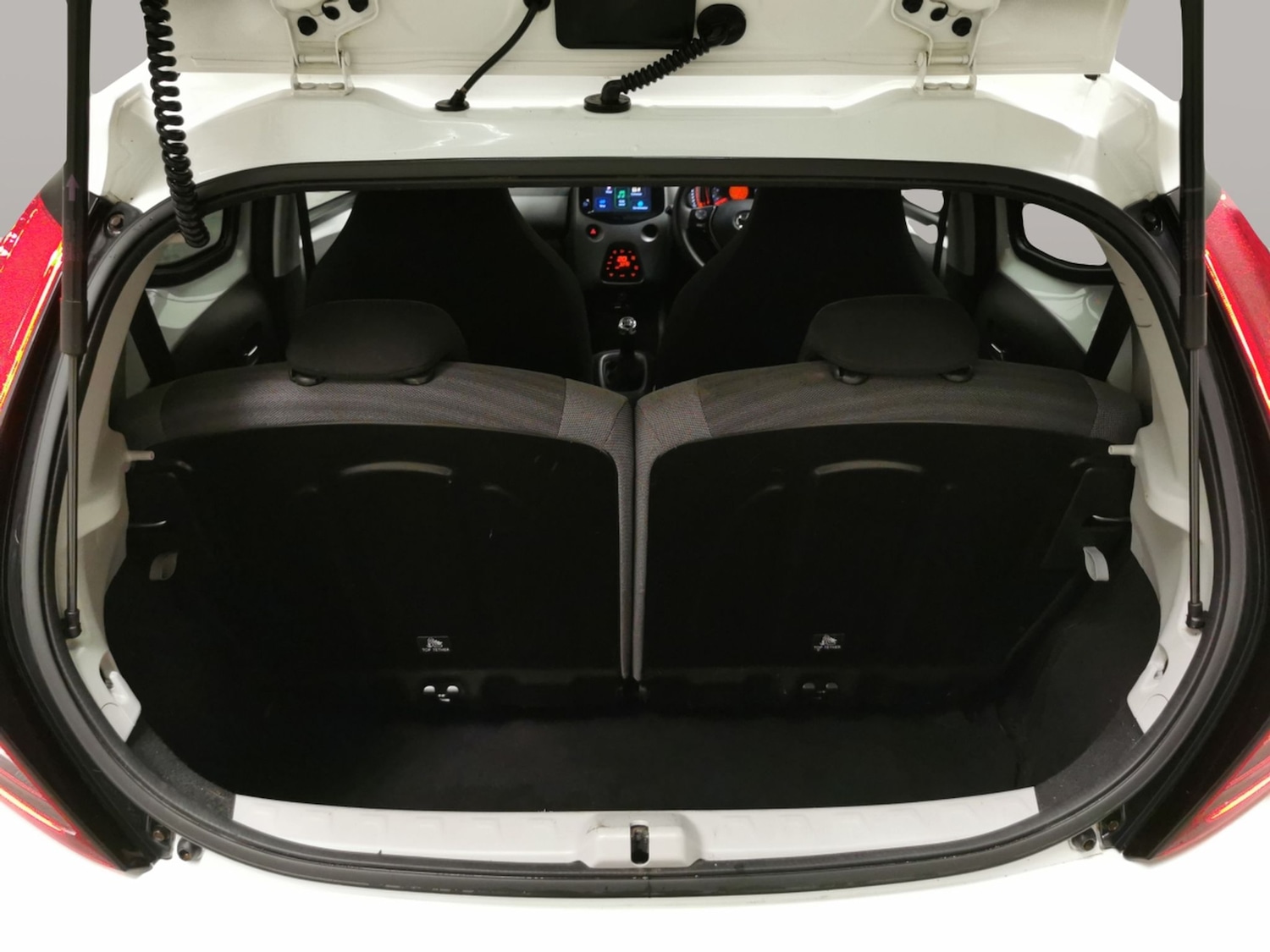 Used Toyota AYGO 2019 for sale - 76507937: Photo 34