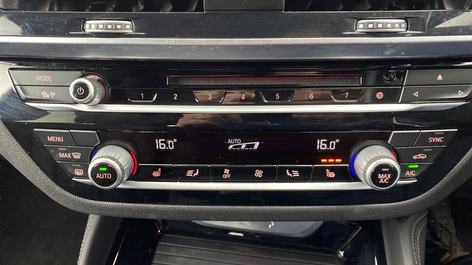 Used BMW X4 2019 for sale - 77053110: Photo 18