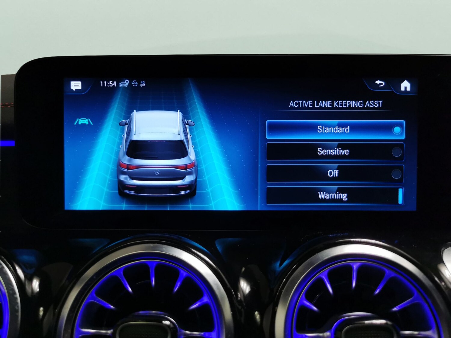 Used Mercedes-Benz EQB 2023 for sale - 77350824: Photo 24