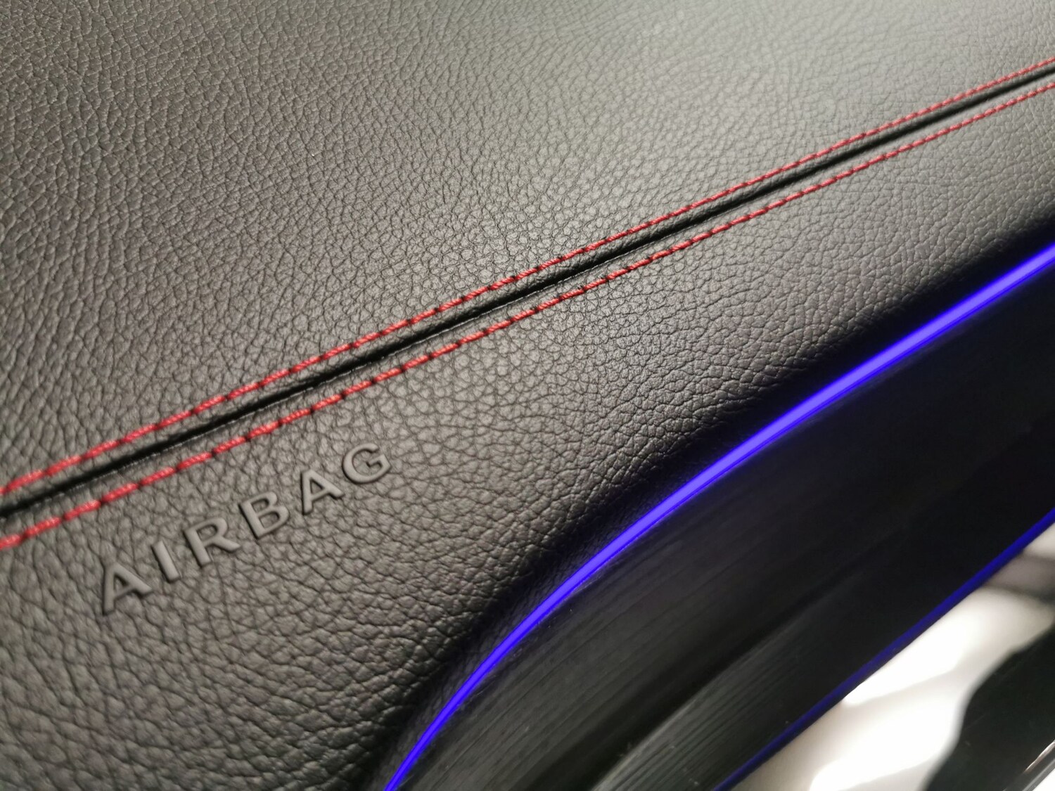 Used Mercedes-Benz EQB 2023 for sale - 77350824: Photo 7