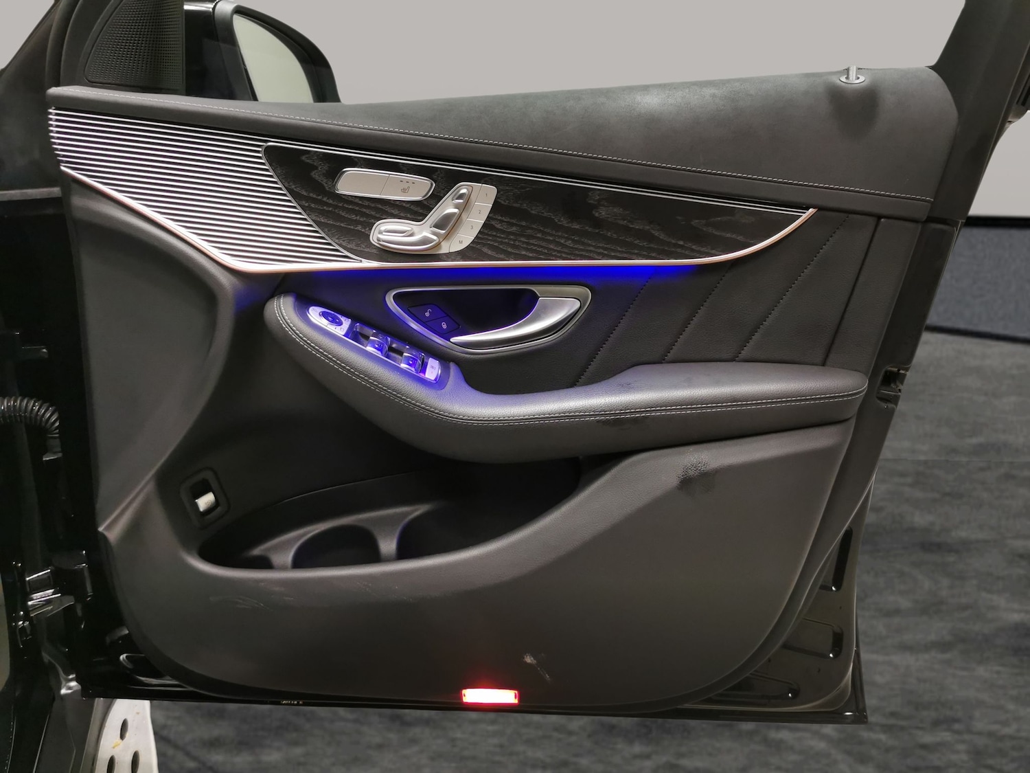 Used Mercedes-Benz EQC 2022 for sale - 77241319: Photo 29