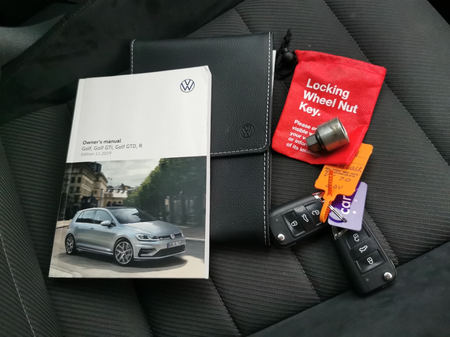 Used Volkswagen Golf 2020 for sale - 76882215: Photo 33