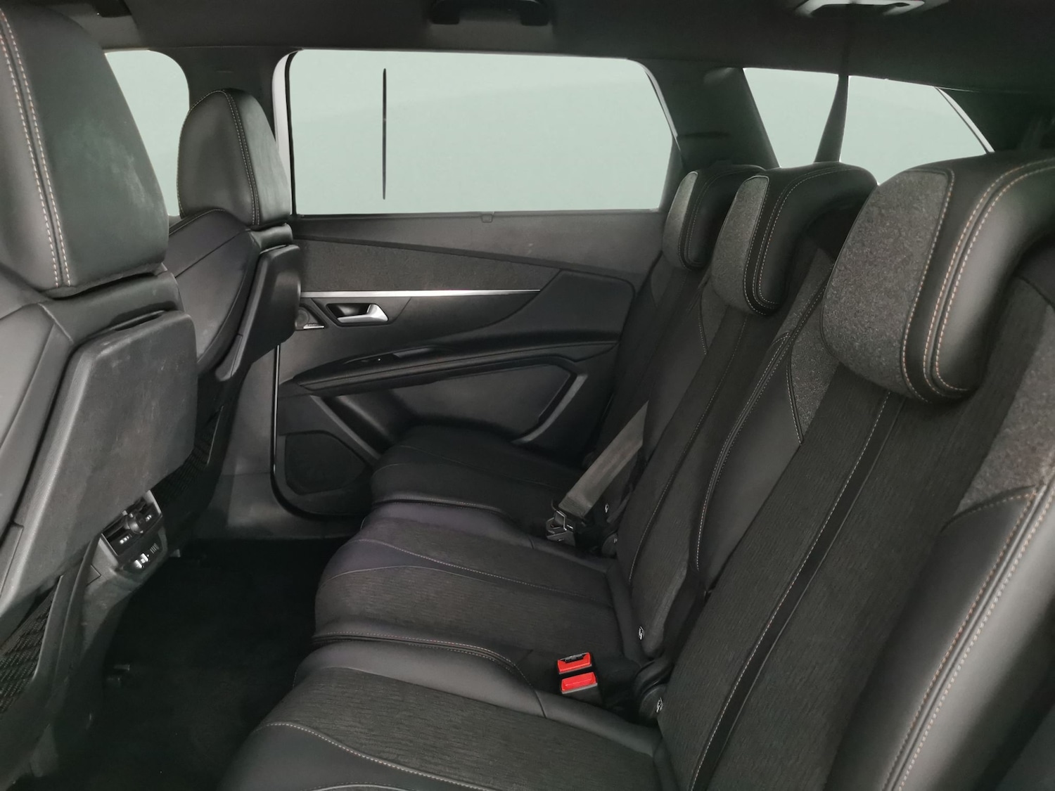 Used Peugeot 5008 2018 for sale - 77286087: Photo 28