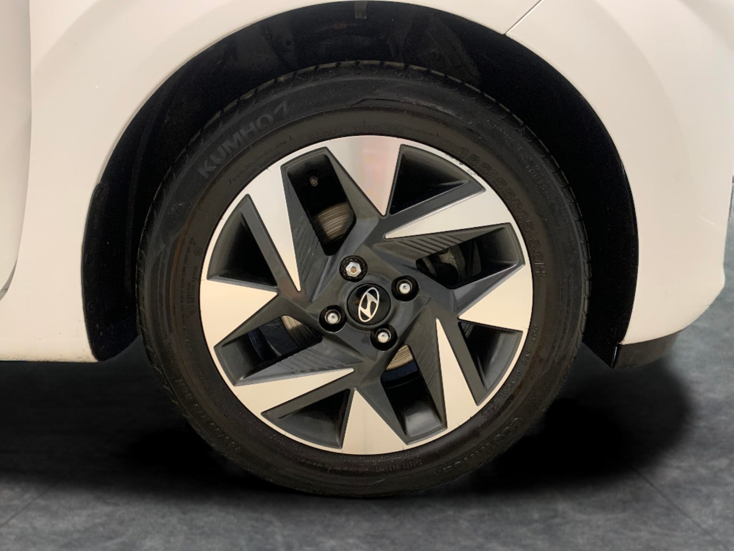 Used Hyundai i10 2023 for sale - 77420744: Photo 22