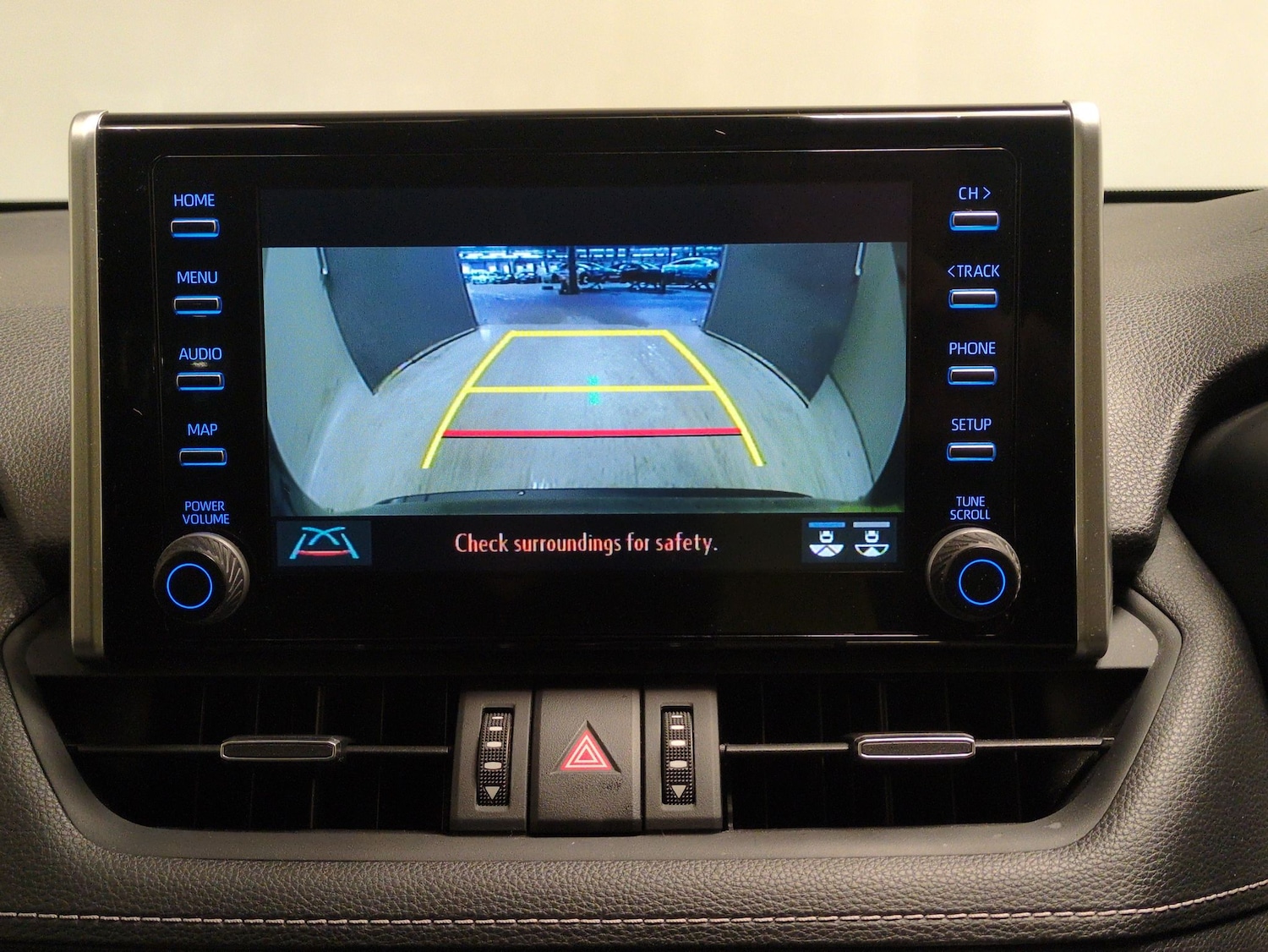 Used Toyota RAV4 2022 for sale - 77435478: Photo 17