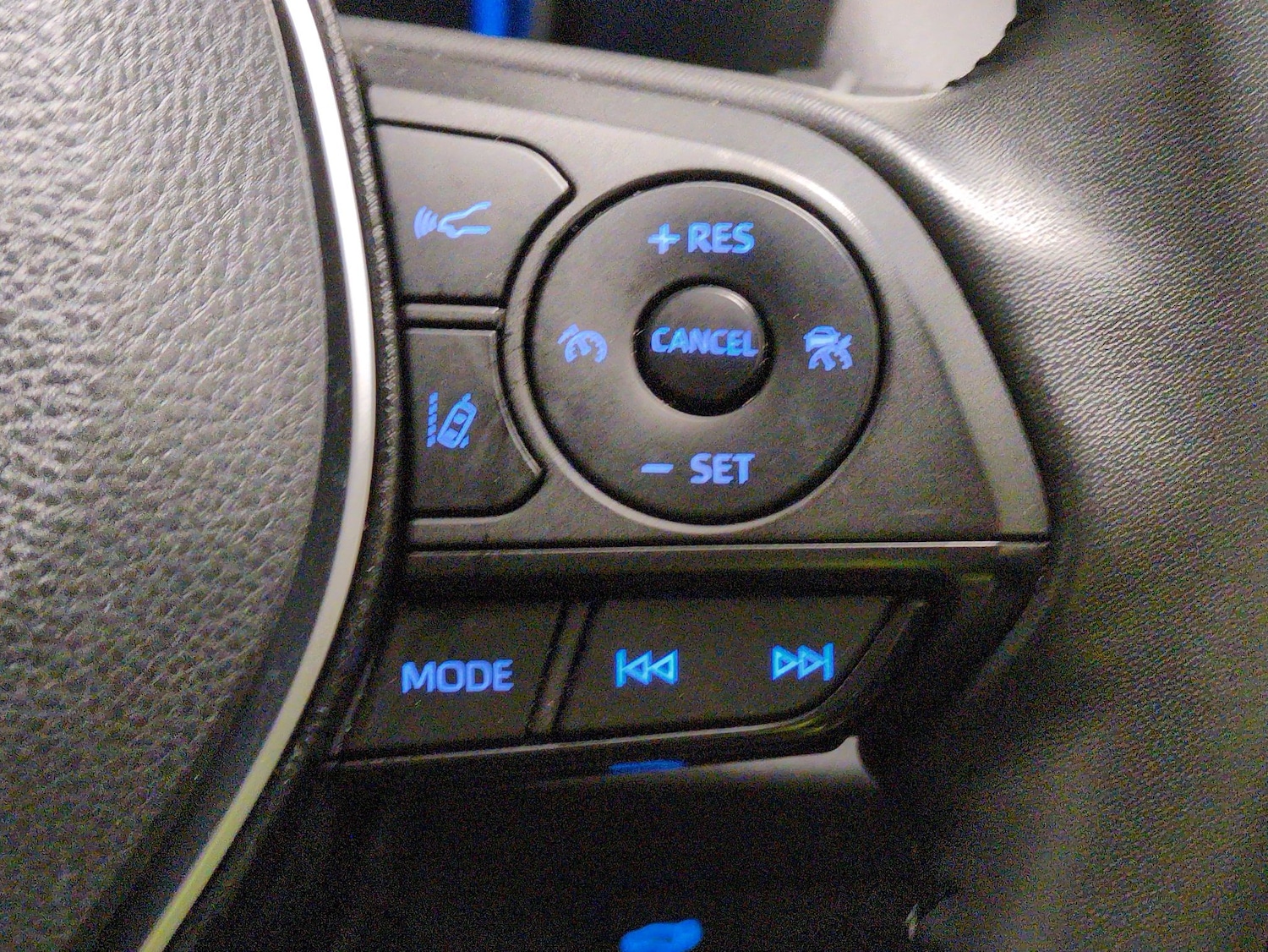 Used Toyota RAV4 2022 for sale - 77435478: Photo 19