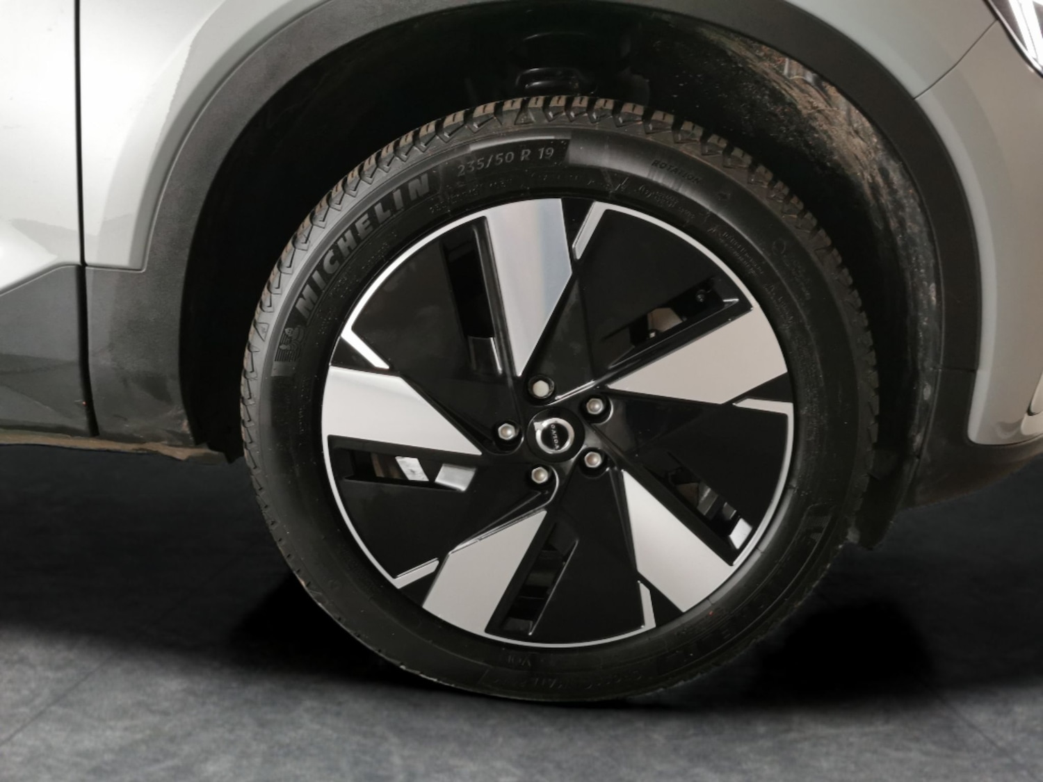 Used Volvo C40 2024 for sale - 76856875: Photo 25