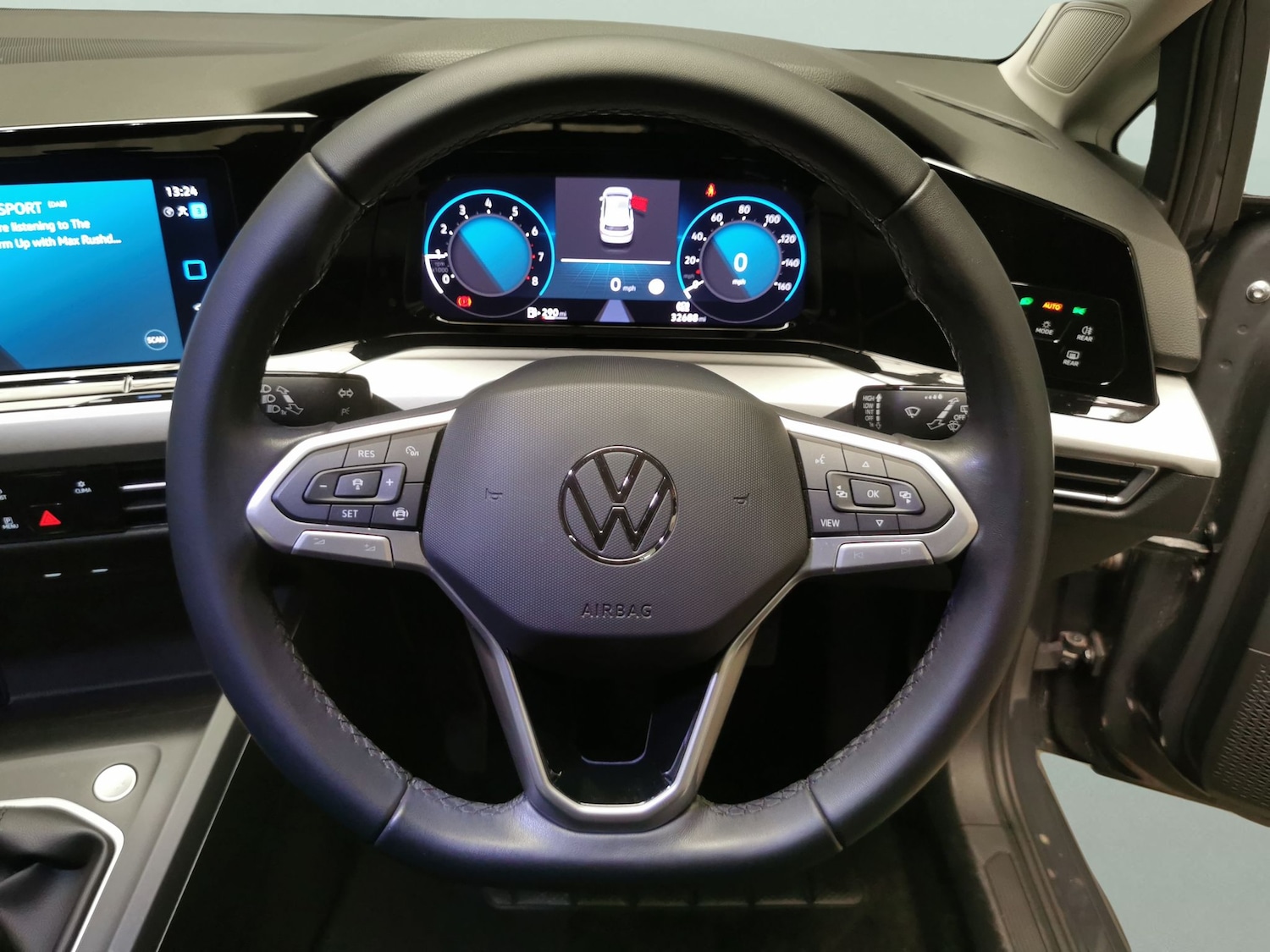 Used Volkswagen Golf 2023 for sale - 76178285: Photo 17