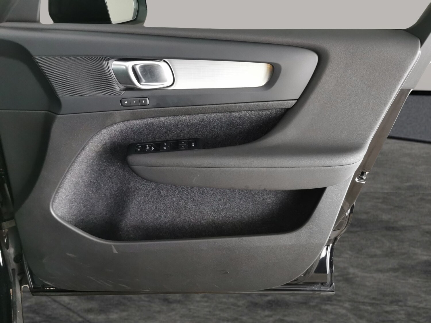 Used Volvo XC40 2022 for sale - 77708432: Photo 33